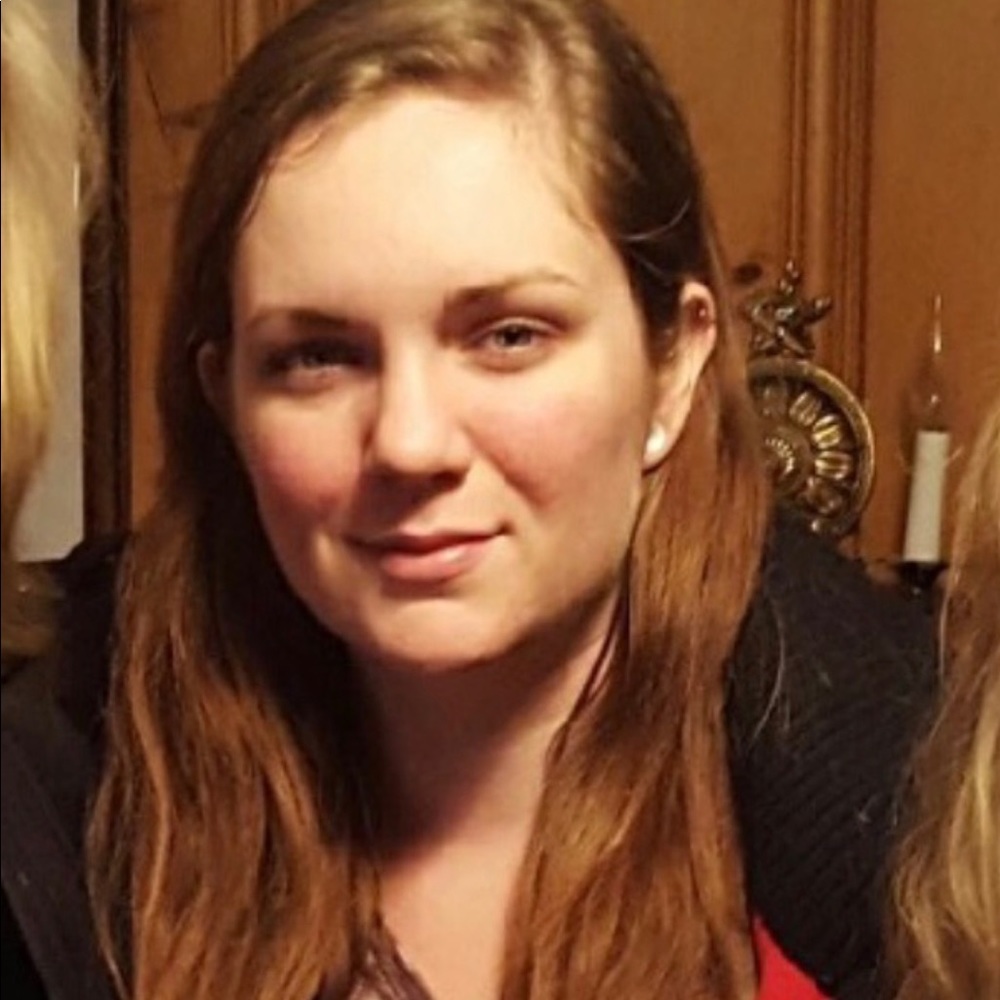 Meet your Posher, Crystal